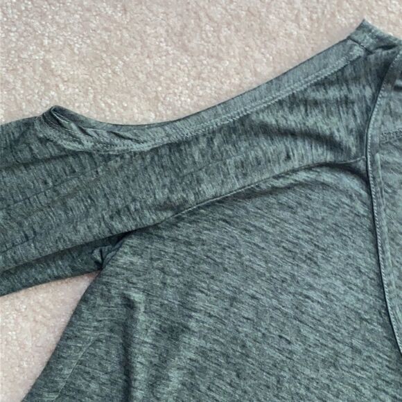 a.n.a A New Approach Top! - Picture 6 of 9